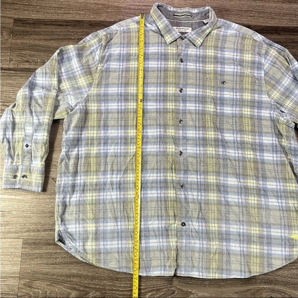 Tommy Bahama Men's Plaid Shirt - Gray and Yellow Size 3XLB - Picture 7 of 8